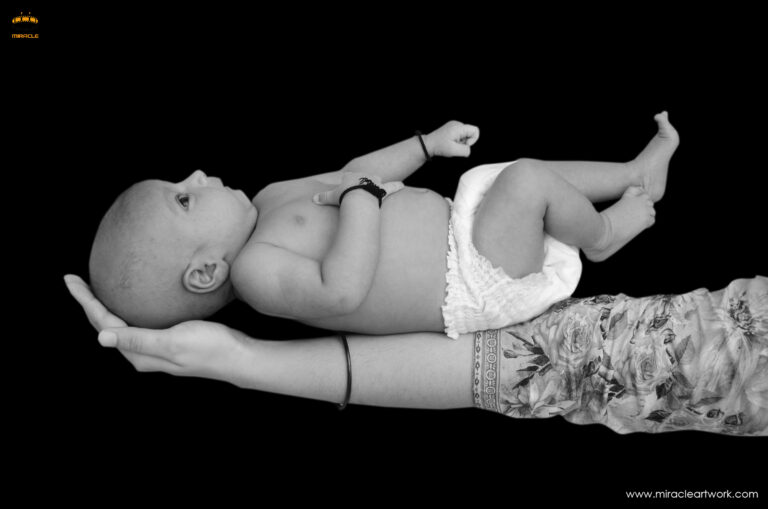 Newborn Baby Photoshoot Ideas